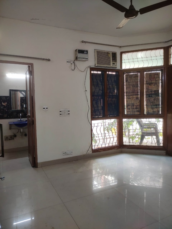 2Bhk 2bath flat for rent in Shakuntalam Apartment sector 10 Dwarka Delhi
